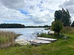 Västersjön mit Boot nahe dem Hus Västerlyckan in Saleboda - Västerlyckan - Top-Hundeurlaub