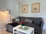 Wohnbereich mit Sofa im Ferienhaus Västerlyckan in Saleboda - Västerlyckan - Top-Hundeurlaub