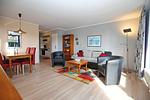 Blick in den Wohn- und Essbereich - Wohnung 18-4 - Top-Hundeurlaub
