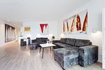 Balkon mit Blick in den Wohnbereich - Promenadenvilla 23 Wohnung 07 - Top-Hundeurlaub
