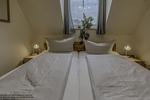 Schlafzimmer - FeWo Skippers Oog - Horumersiel - Top-Hundeurlaub