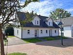 Moderne Haushälfte mit drei Schlafzimmern und Kamin - Top-Hundeurlaub
