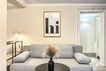 Wohnzimmer mit Schlafsofa - Souterrain Wohnung 08 - Top-Hundeurlaub