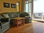 Wohnzimmer mit Schlafsofa - Meerblickvilla "Prinz Heinrich" - Appartement 4 - Top-Hundeurlaub