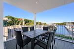 Balkon mit Gartenmöbeln - Wohnung 20 - Passathafen Ostseebrise - Top-Hundeurlaub