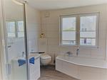 Badezimmer - Haus Nr. 36, Ferienhaus Deichgraf - Top-Hundeurlaub