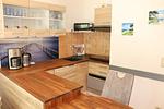 Küchenbereich und Esstisch - Haus Weststrand W2 - Top-Hundeurlaub