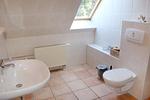 Bad mit Fenster, Dusche & WC - Donnerkeil - Top-Hundeurlaub