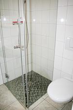 ebenerdige Dusche im Bad - Sunshine - Top-Hundeurlaub