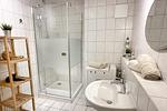 Dusche mit niedrigem Eintstieg - Reichenbach - Top-Hundeurlaub