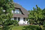 sonnige Terrasse (möbliert) auf der Südseite des Hauses - Darßer Wald - Top-Hundeurlaub