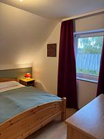 Schlafzimmer - Ferienwohnung Ostseeblick Lemkenhafen auf Fehmarn - Top-Hundeurlaub