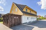 Fassade / Eingang - Ferienwohnung Strandliebe - Top-Hundeurlaub