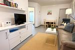Blick in den Ess- und Küchenbereich, offener Zugang zur Küche - Wohnung 2 - Top-Hundeurlaub