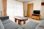 Blick von der Couch zurTerrasse - Wohnung 1 - Top-Hundeurlaub