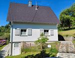 Ferienhaus Froschkönig – unaufgeregtes Wohlfühlhaus mit eingezäuntem Garten und Wanderwegen direkt ab der Haustür - Top-Hundeurlaub