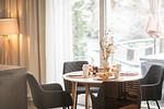 Esstisch - SmartFewo: Nebelgruß | Seeterrasse | Sauna | Park - Top-Hundeurlaub
