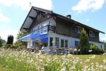 Hauptansicht - Luxuriöses Ferienhaus Margret Winterberg Stadt mit Sauna, WiFi nah am Skigebiet. - Top-Hundeurlaub