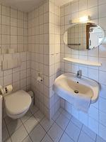 Badezimmer - Ferienwohnung *Üüs Aran 1* - Top-Hundeurlaub