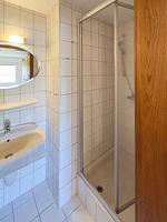 Badezimmer - Ferienwohnung *Üüs Aran 1* - Top-Hundeurlaub