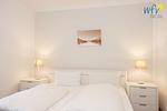Schlafzimmer - Ferienwohnung "Dollart-Prinzessin" - Top-Hundeurlaub