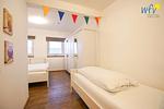 Schlafzimmer - Ferienwohnung "Dollart-Prinzessin" - Top-Hundeurlaub