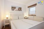Schlafzimmer - Ferienwohnung "Dollart-Prinzessin" - Top-Hundeurlaub