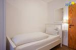 Schlafzimmer - Ferienwohnung "Dollart-Prinzessin" - Top-Hundeurlaub