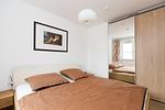 Schlafzimmer - Eckapartment mit 2 Terrassen mit Parkplatz am Haus , Hund erlaubt P7 A5 - Top-Hundeurlaub