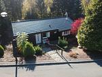 Hauptansicht - Geräumiges Ferienhaus mit Sauna, Glasfaser und herrlichem Blick in die Berge - Top-Hundeurlaub