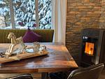 Wohnzimmer - Geräumiges Ferienhaus mit Sauna, Glasfaser und herrlichem Blick in die Berge - Top-Hundeurlaub