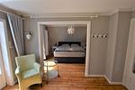 3 Schlafzimmer OG Bett 2,00x2,00 mit Balkon - Haus am Strandweg - Top-Hundeurlaub