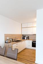 Küche / Küchenzeile - Maisonette-Apartment „Hafenparadies“ am Yachthafen , optional mit Bootsliegeplatz gegen Gebühr .Haus 6 Nr47 - Top-Hundeurlaub