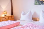 Schlafzimmer - Satteldachhaus (Typ 9) SD 45 - Top-Hundeurlaub