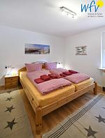 Schlafzimmer - Ferienwohnung Fasanenblick - Top-Hundeurlaub