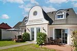 Fassade / Eingang - App. MeeresOase nur 350 m zum Meer mit Terrasse - Top-Hundeurlaub