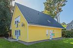 Fassade / Eingang - Ferienhaus Sonnenschein EG mit Sauna, Terrasse und Garten - Top-Hundeurlaub