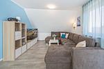 Wohnzimmer - Ferienhaus Himmelblau OG mit Balkon, Garten mit Grillmöglichkeit - Top-Hundeurlaub