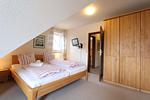 Schlafzimmer - DHH Meisenweg 34 - Top-Hundeurlaub
