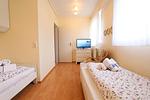 Schlafzimmer - Ostlandstraße 26 Whg. 1 EG - Top-Hundeurlaub