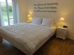 Schlafzimmer - Haus Schaper Whg. 1 EG - Top-Hundeurlaub