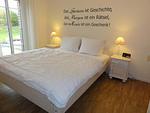 Schlafzimmer - Haus Schaper Whg. 1 EG - Top-Hundeurlaub