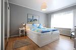 Schlafzimmer - Haus Elisabeth Whg. 2 EG - Top-Hundeurlaub
