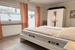 Schlafzimmer - Haus Seemöwe Whg. 6 - Top-Hundeurlaub