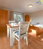 Wohnzimmer - Ferienwohnung 7 - Top-Hundeurlaub