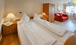 Schlafzimmer - Ferienwohnung 19 - Top-Hundeurlaub