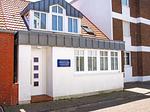 Fassade / Eingang - Admiral's Kap Lounge 1 - Top-Hundeurlaub