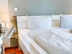 Schlafzimmer - Kapitänshaus Useney - Top-Hundeurlaub