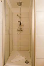 Badezimmer - Haus Nr. 19, Ferienhaus Fischerhus - Top-Hundeurlaub
