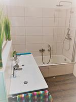 Badezimmer - Haus Nr. 20, Ferienhaus Fischerhus - Top-Hundeurlaub